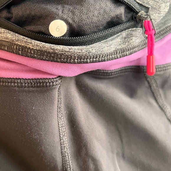 Lululemon Run Inspire Crop II - Picture 4 of 5